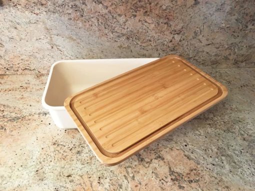 breadbox-open-angle-sideview-countertop